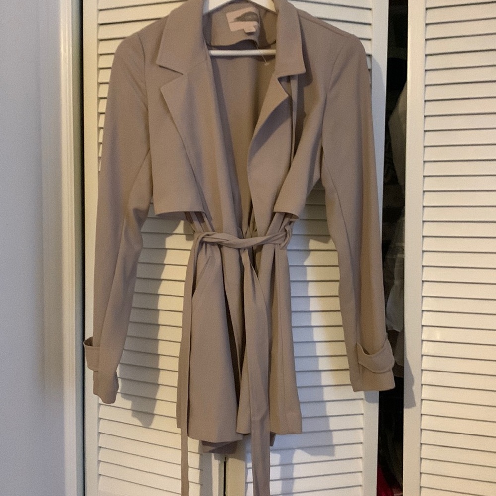 Cute blazer/dress jacket